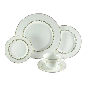 Royal Worcester Gold Chantilly Service for 4 Dinnerware - 20 Piece Set