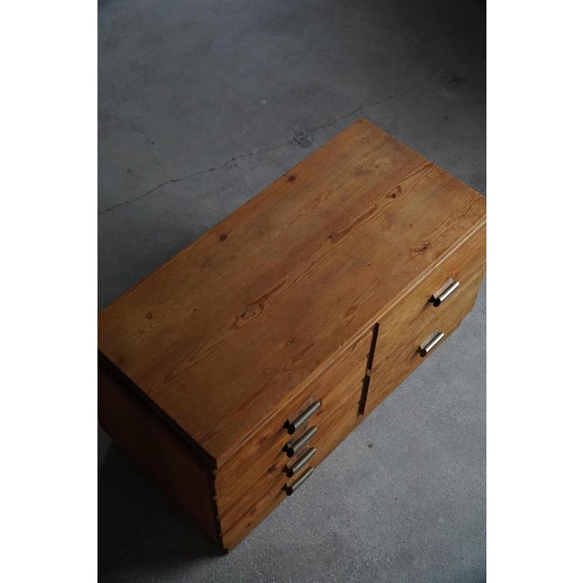 Mid-Century Art Deco Style Chest of Drawers in Pine with Metal Handles, 1940s For Sale - Image 18 of 18