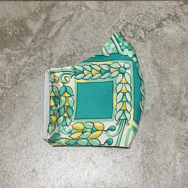 Hermès Handmade Vintage Hermes Scala Silk Scarf Face Mask For Sale - Image 4 of 10