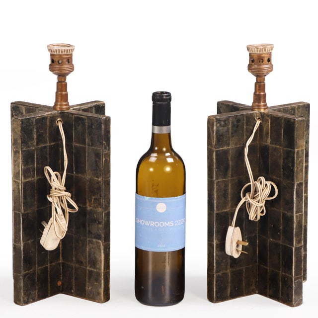 Mica Veneered Table Lamps, in the Manner of Jean-Michel Frank - a Pair For Sale In Philadelphia - Image 6 of 7