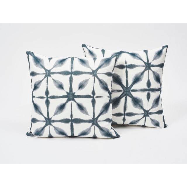 Contemporary Schumacher Double-Sided Pillow in Andromeda Linen Print For Sale - Image 3 of 5