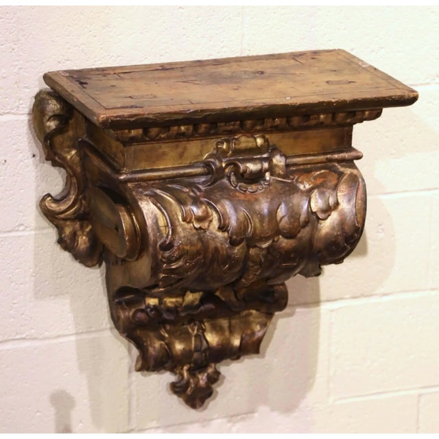 Italian 18th Century Italian Baroque Carved Giltwood Wall Bracket Console For Sale - Image 3 of 9