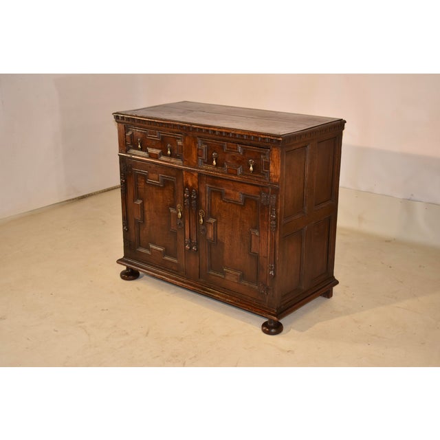 Early 18th Century English Geometric Buffet For Sale In Greensboro - Image 6 of 8