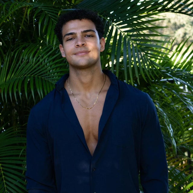 Early 21st Century Golden Strength Men’s Chain Necklace For Sale - Image 5 of 8