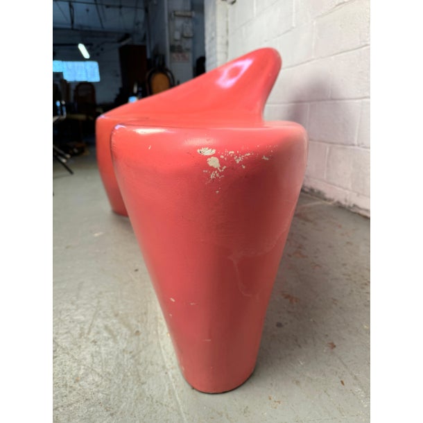 Late 20th Century Post-Modern Freeform Amoeba Coral Pink Fiberglass Bench For Sale In New York - Image 6 of 9