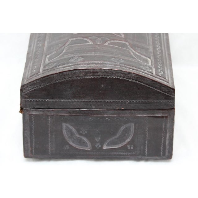 Vintage Wood and Leather Trunk, 1980s For Sale - Image 13 of 18