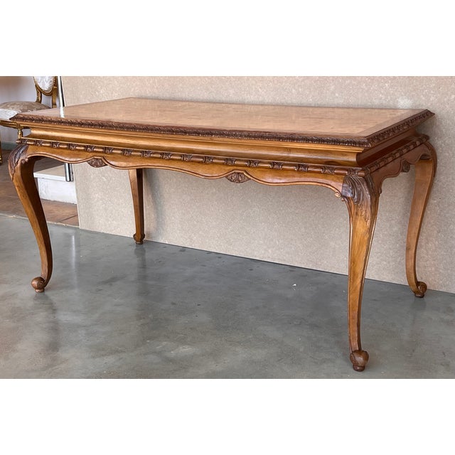 1900 - 1909 20th Root Oak Dining Room Table With Carved Edges For Sale - Image 5 of 11