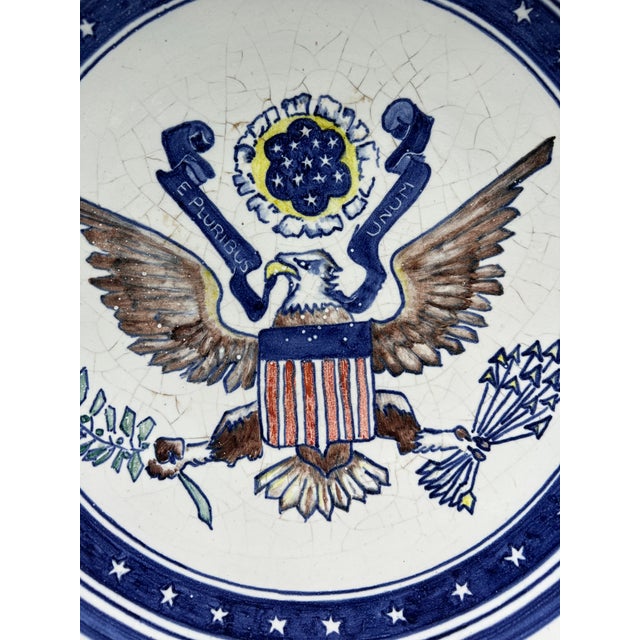 Handpainted Bowl With the Seal of the United States "E Pluribus Unum" ("Out of Many, One") For Sale In Raleigh - Image 6 of 9