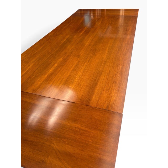 Mid-Century Modern Vintage 1970s Ethan Allen Solid Maple Draw-Leaf Dining Table For Sale - Image 3 of 12