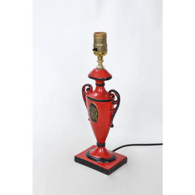 English Vintage Red Urn Lamp With Duke & Duchess of Windsor Gold Accent Cypher For Sale - Image 3 of 7