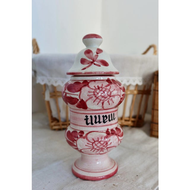 Vintage Cottage Core Porcelain and Earthenware Spice Jars, 1950s, Set of 5 For Sale - Image 4 of 10