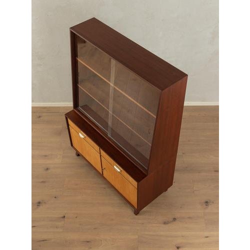 Showcase in Cherry Veneer and Glass, 1950s For Sale - Image 4 of 8