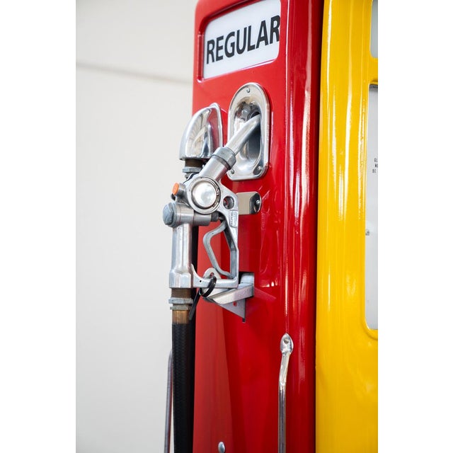 American Shell Petrol Station Pump, 1950s For Sale - Image 14 of 18