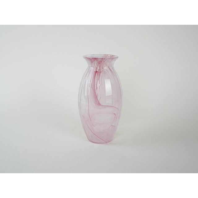Italian Pink Glass Vase, 1980s For Sale - Image 3 of 10