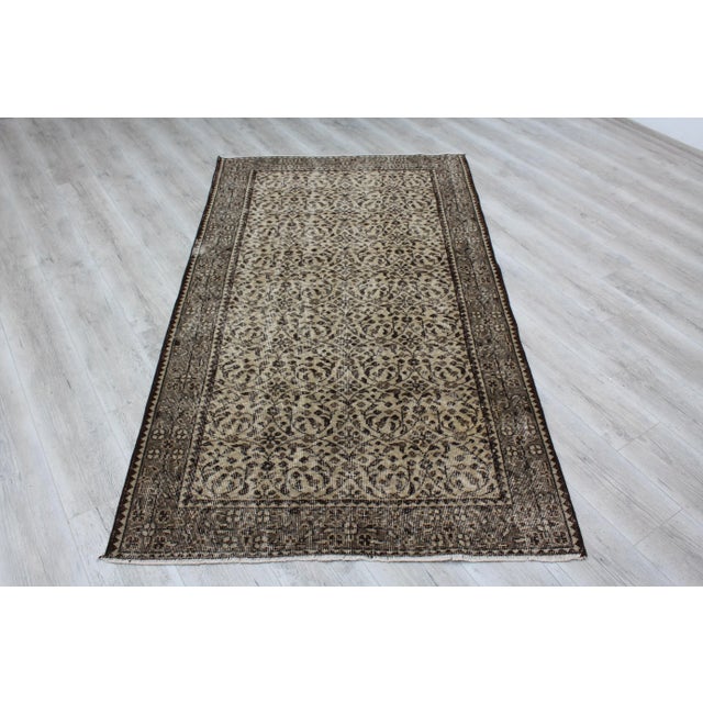 Vintage Turkish Area Rug - 46"x 80.5" For Sale - Image 11 of 11