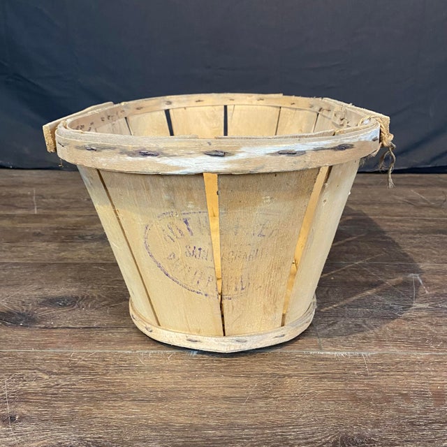 1950s Wooden Fruit Basket With Top From France Marque Depose Skikda For Sale - Image 4 of 9