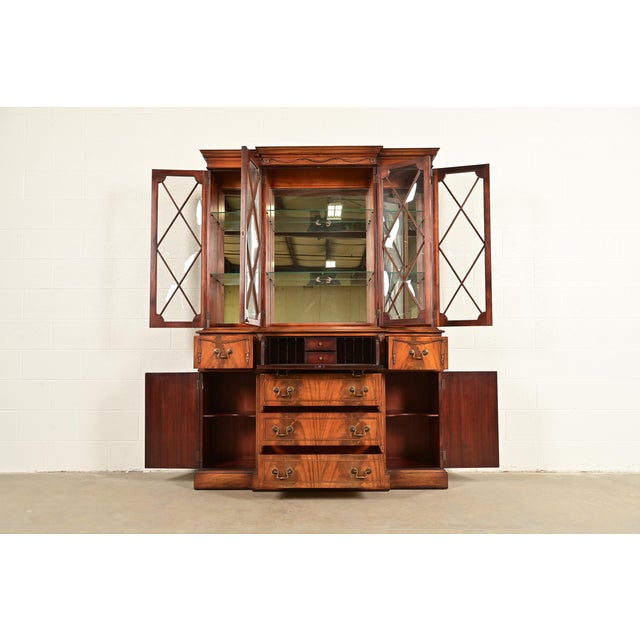 1940s Baker Furniture Style Regency Flame Mahogany Lighted Breakfront Bookcase Cabinet With Drop Front Secretary Desk, Circa 1940s For Sale - Image 5 of 16