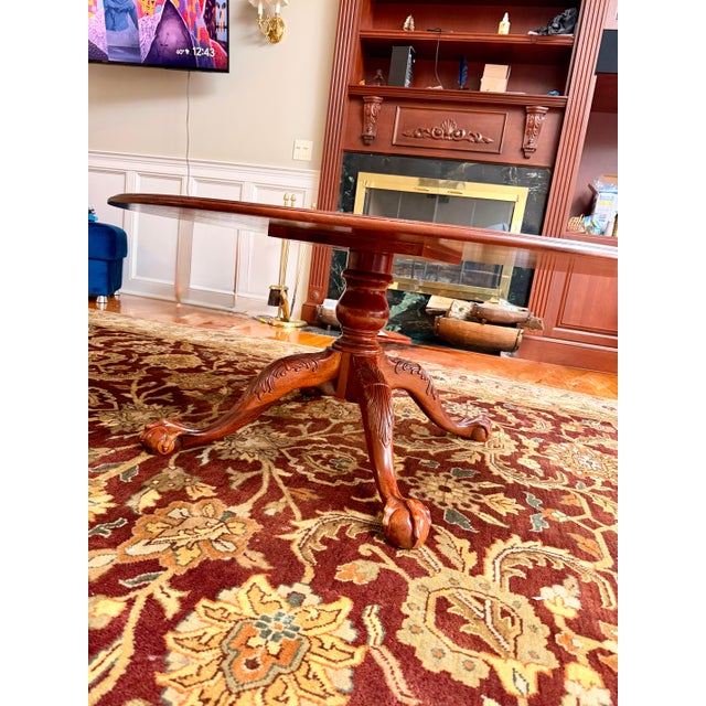 Ethan Allen 18th Century Chippendale Style Banded Mahogany Oval Coffee Table With Claw and Ball Feet For Sale - Image 11 of 13