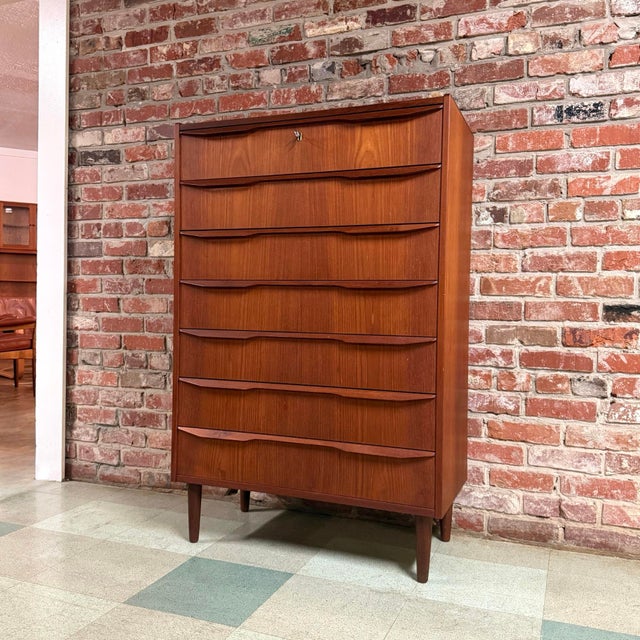Mid-Century Modern Mid 20th Century Danish Teak Chest by Tibergaard, Attributed For Sale - Image 3 of 9