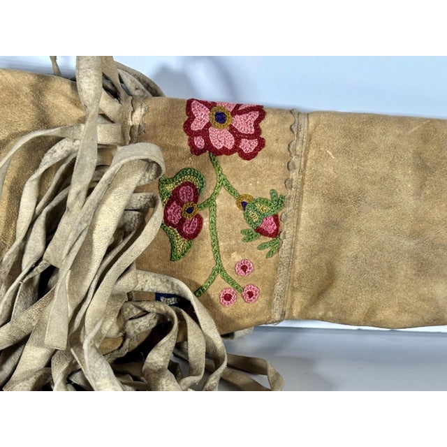 Brown Antique Native American Cree Indian Embroidered Rifle Scabbard For Sale - Image 8 of 10