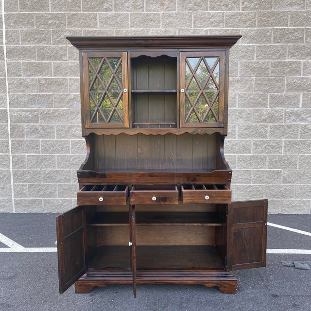 Vintage Ethan Allen Antiqued Pine Traditional 1 Piece China