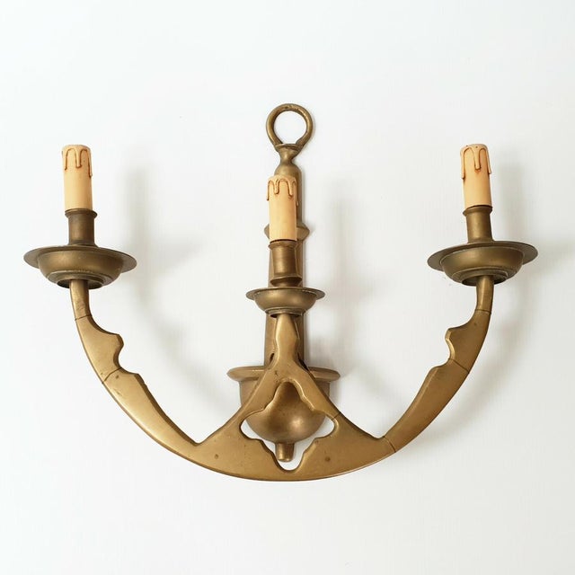Good overall condition. Usual signs of wear. Height 43 cm. Length 53 cm. Depth 13.5 cm. Working. Beautiful wall sconces....