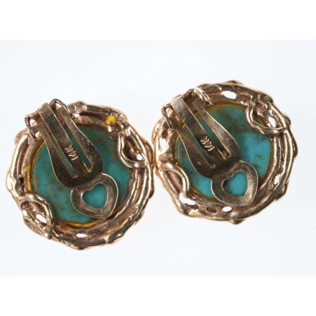 Mid Century 14k gold/Turquoise clip on earrings For Sale - Image 4 of 5