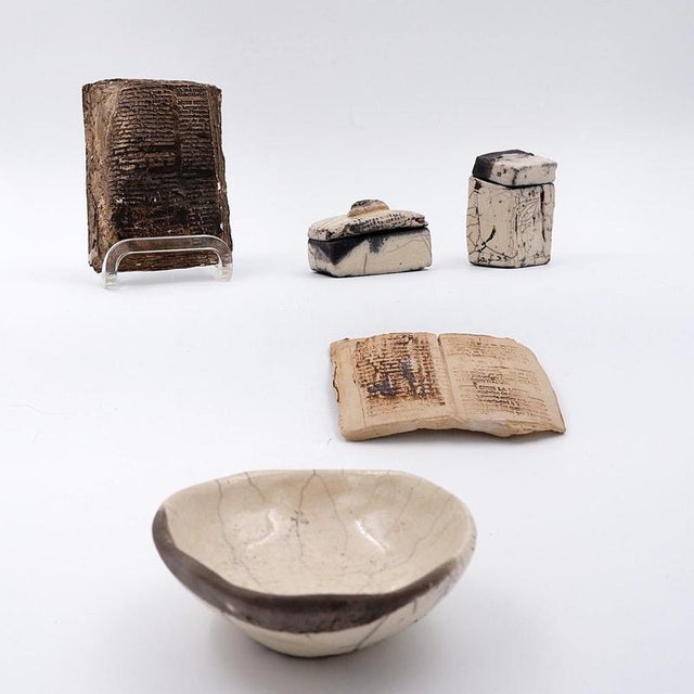 White Fond dAtelier Ceramics from N.Lebrun, Belgium, 1970s, Set of 5 For Sale - Image 12 of 12