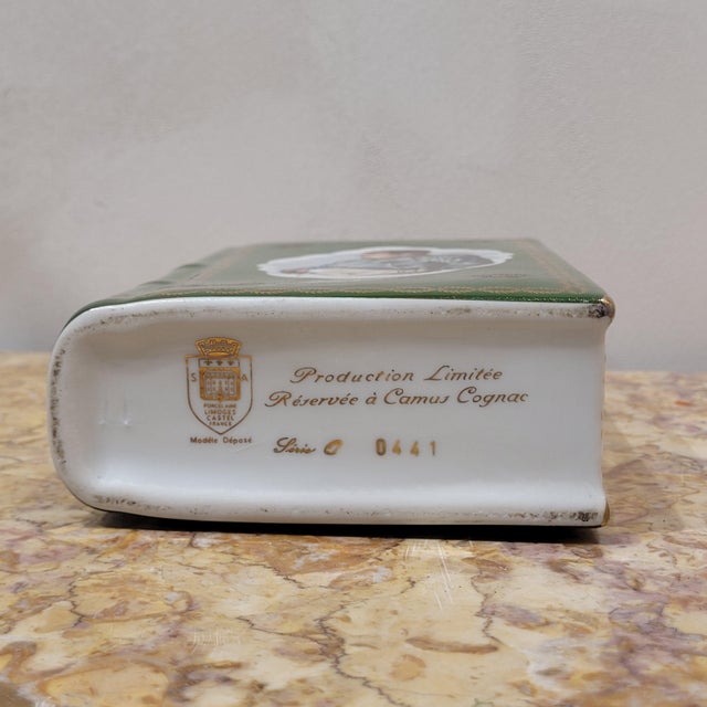 Napoleon Book Decanter in Porcelain and 22kt Gold from Limoges, France, 1969 For Sale - Image 11 of 17