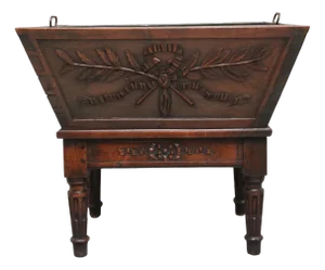 18th Century French Walnut Wine Cooler, 1770s