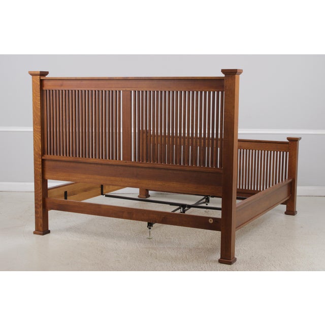 Stickley Mission Oak King Size Spindle Prairie Bed For Sale In Philadelphia - Image 6 of 18