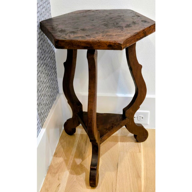 Antique Spanish Provincial Hexagonal Side / Drink Table – Hand‑Carved Gothic Revival Accent Table For Sale - Image 4 of 12