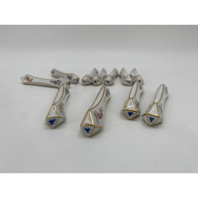 Porcelain Knife Rest with Flowers and Gold Rim from Meissen, Germany, 1900s For Sale - Image 11 of 12