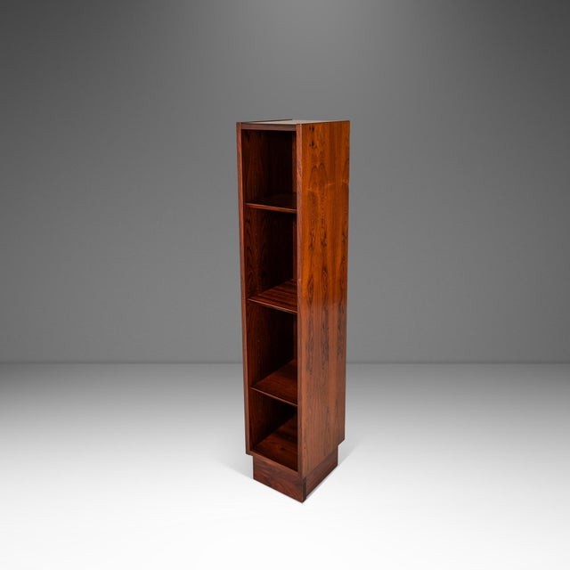 Danish Mid-Century Modern Free-Standing Bookshelf in Rosewood Attributed to Ejvind Johansson, Denmark, C. 1960s For Sale - Image 14 of 18