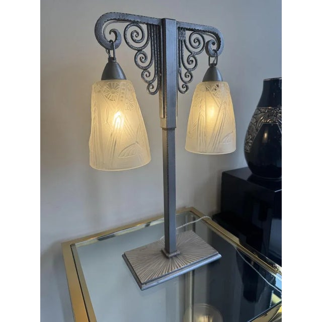 Art Deco Double Lamp by J Vandôme for Müller Frères, 1930s For Sale - Image 12 of 18