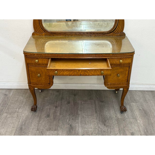 1950s Vintage Oak Vanity For Sale - Image 5 of 10