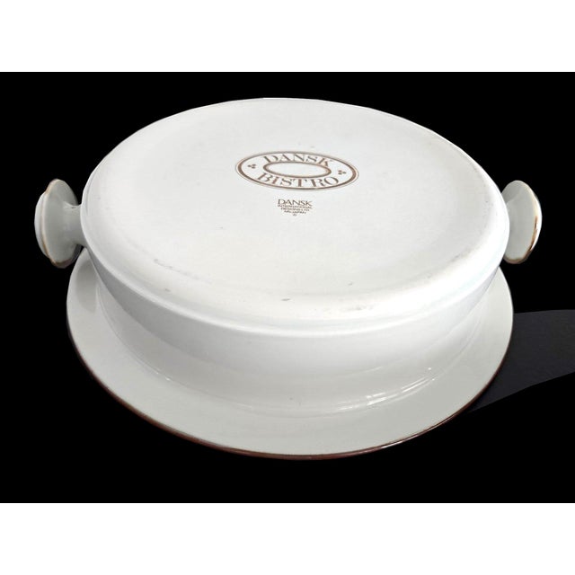 1980s Vintage Dansk Bistro 3 Quart Casserole With Lid in Christianshavn Brown, 2 Piece Set For Sale - Image 5 of 13