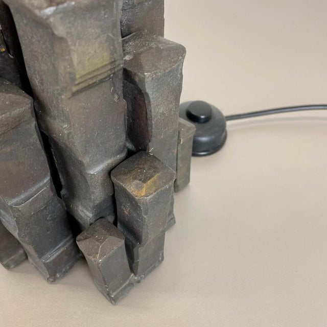 Sculptural Brutalist Cast Iron Table Light attributed to Lothar Klute, Germany, 1970s For Sale - Image 9 of 18