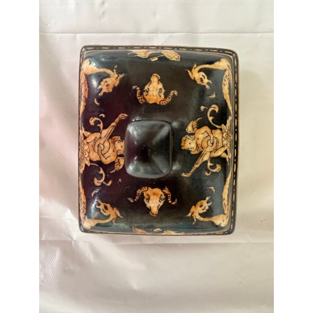 Vintage Ceramic United Wilson (j.u.w.c.) Renaissance Revival Planter & Large Vessel Set For Sale - Image 9 of 10