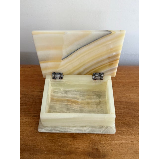 Late 20th Century 1960s Italian Export Alabaster Box For Sale - Image 5 of 11