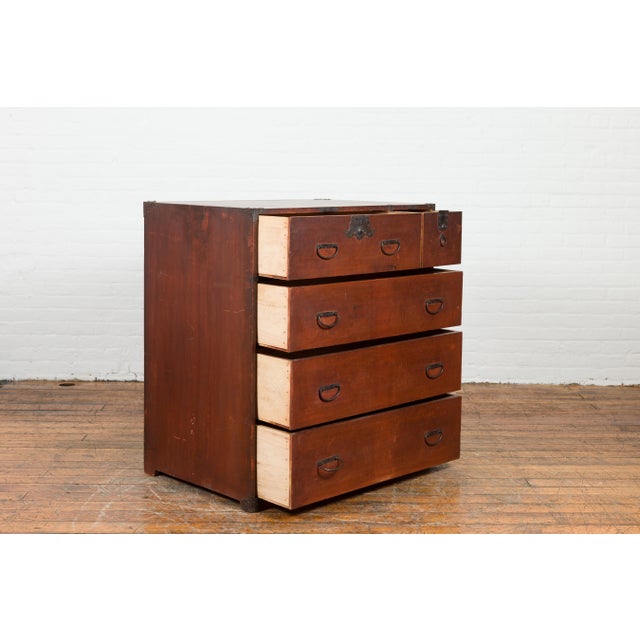 Early 20th Century Japanese Taishō Period Early 20th Century Tansu Chest With Five Drawers For Sale - Image 5 of 11