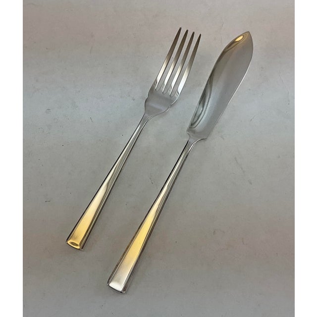 A Set of Fish Fish Eaters & Fish Servers, 26 Pieces, Leighton For Sale - Image 10 of 18