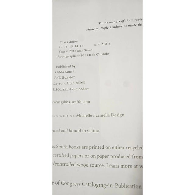 Garden design expert Jack Staub presents more than twenty beautiful and sumptuous private country gardens in Virginia, New...