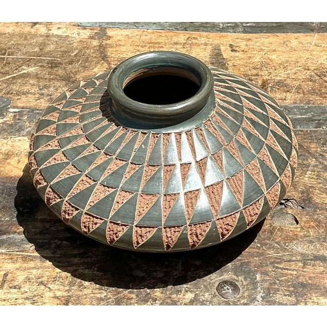 Vintage Original Studio Pottery Vase For Sale In West Palm - Image 6 of 12