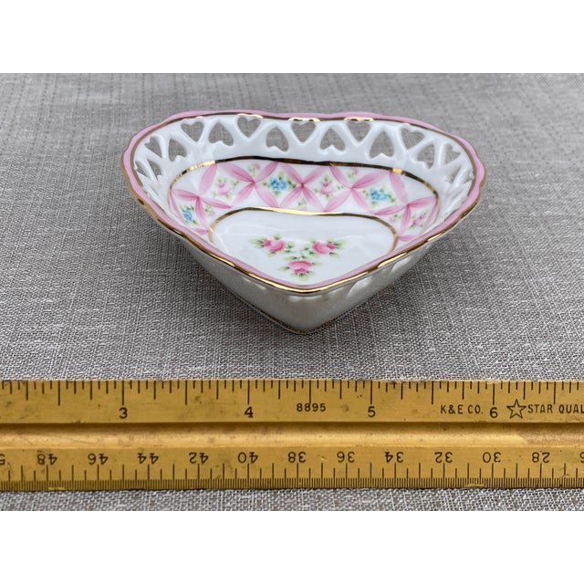 Vintage Hand Painted Reticulated Porcelain Heart Dish For Sale - Image 10 of 10