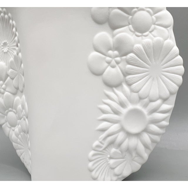 Set of 3 Vintage M. Frey Kaiser West Germany White Bisque Porcelain Floral Vessels – Mid to Late 20th Century – Romantic / European Traditional For Sale - Image 9 of 16
