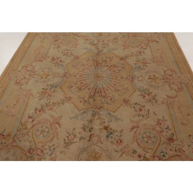 1900 - 1909 Antique French Aubusson Rug in Gold With Pastel Floral Medallions - Rug & Kilim For Sale - Image 5 of 10