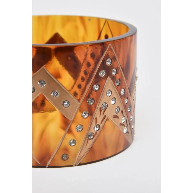 French Tortoise Resin and Rhinestone Wide Cuff Bracelet 1980's For Sale - Image 9 of 9