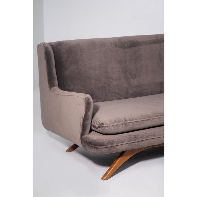 American Brown Velvet Sofa, 1950s For Sale - Image 4 of 10