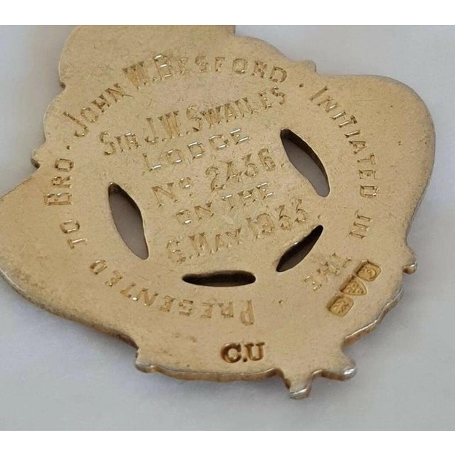 1930s Sterling Silver-Gilt Masonic Buffalo Presentation Medallion, Chester, 1933 For Sale - Image 5 of 7
